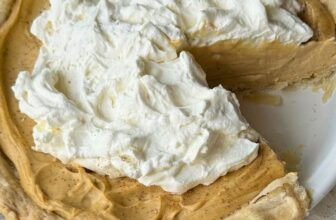 GINGERBREAD CREAM PIE – The Southern Girl Co...