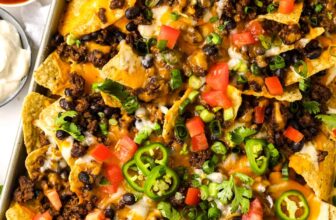 Simple Tacky Nachos Recipe – Spend With Penn...