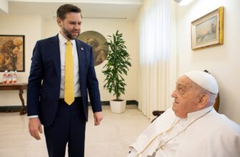 The Funniest Memes About JD Vance Killing the Pope