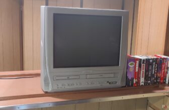 These dumpster dive TVs make fashionable TV audio ...