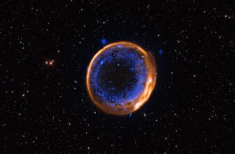 Star Meets Gorgeous Finish by Exploding Twice