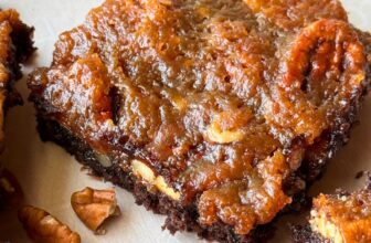 PECAN PIE BROWNIES – The Southern Woman Cook...