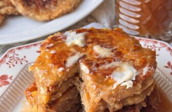 Do-it-yourself Apple Pancakes with Candy Apple Syr...