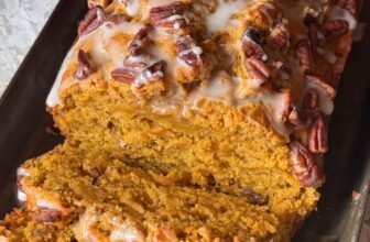 Pumpkin Banana Bread – Moist and Simple Fall Rec...